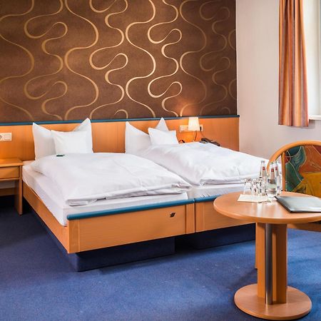 B&S Hotel Am Bachhaus Эйзенах Экстерьер фото