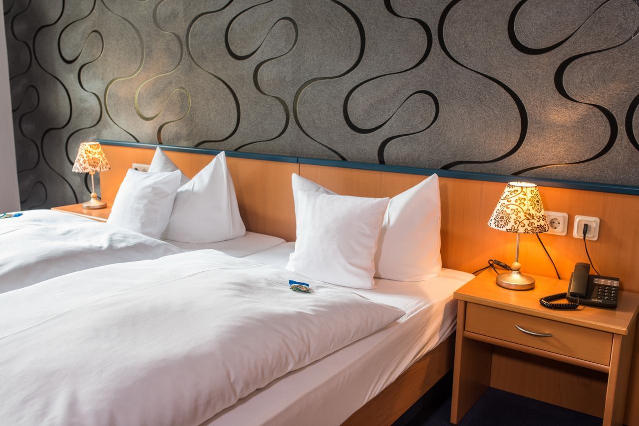 B&S Hotel Am Bachhaus Эйзенах Экстерьер фото