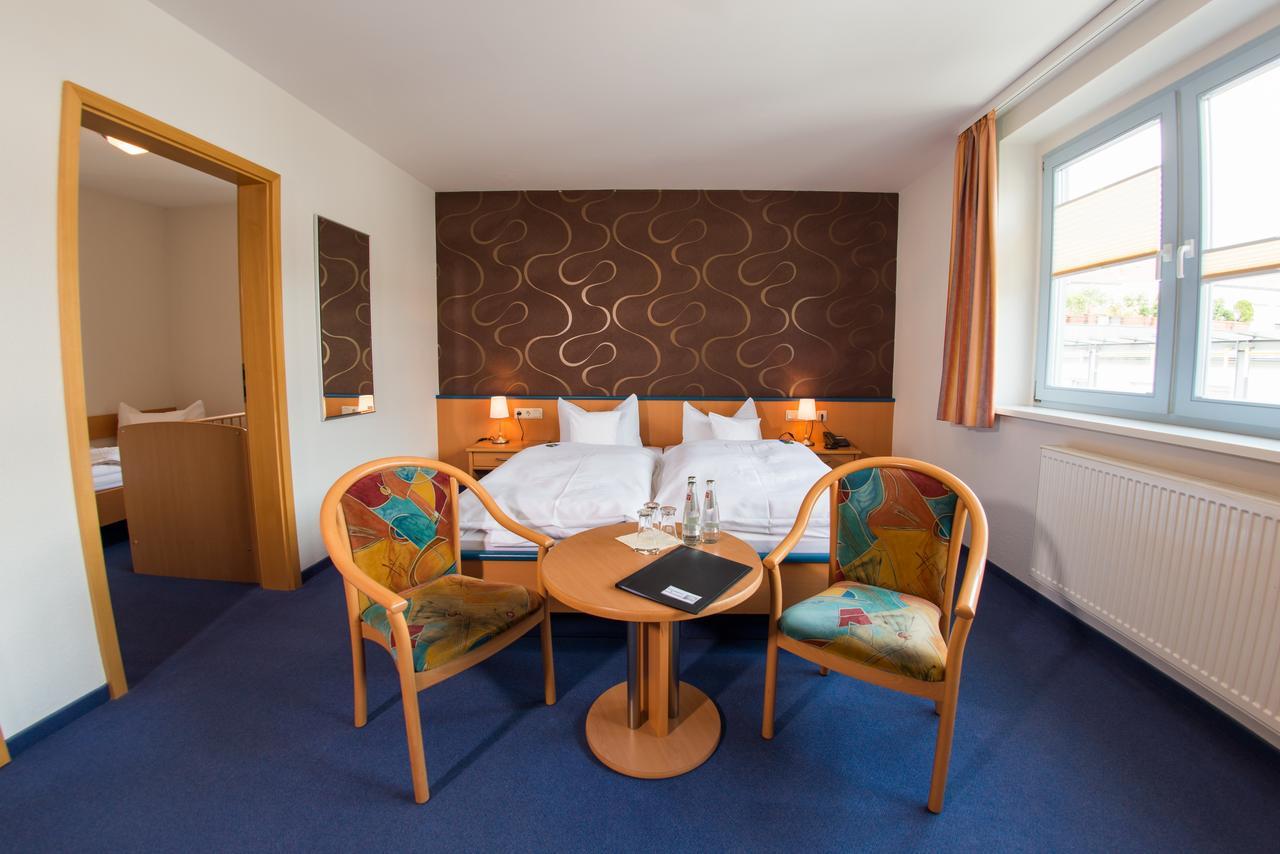 B&S Hotel Am Bachhaus Эйзенах Экстерьер фото