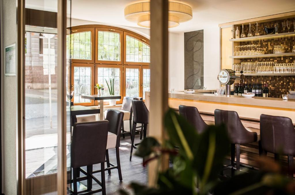 B&S Hotel Am Bachhaus Эйзенах Экстерьер фото